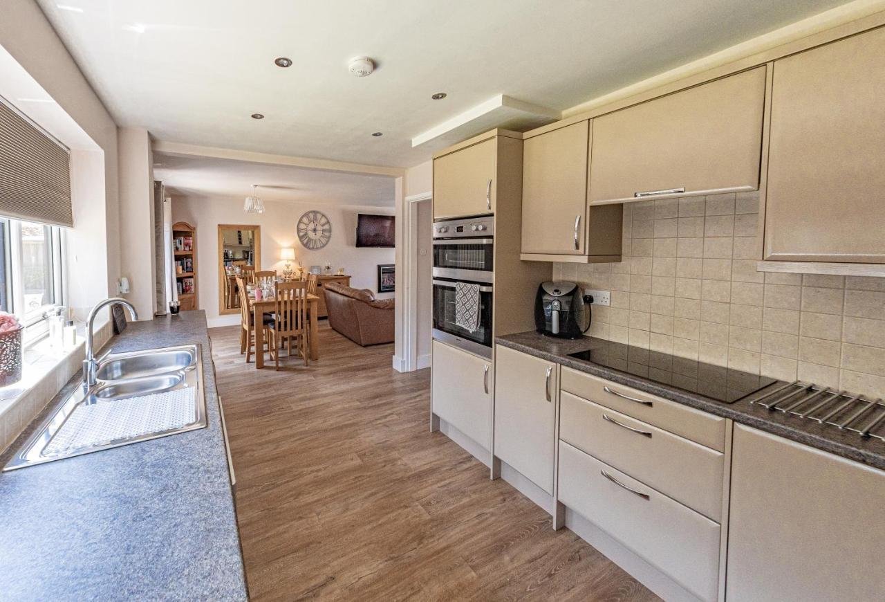 Styche View, Beautiful 4 Bedroom Home Available Market Drayton Bagian luar foto