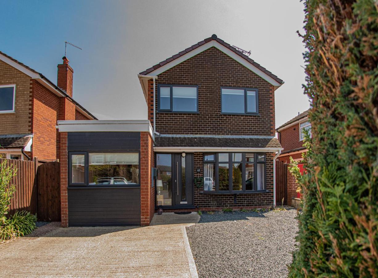 Styche View, Beautiful 4 Bedroom Home Available Market Drayton Bagian luar foto