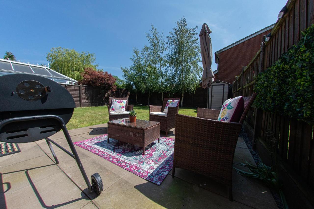 Styche View, Beautiful 4 Bedroom Home Available Market Drayton Bagian luar foto